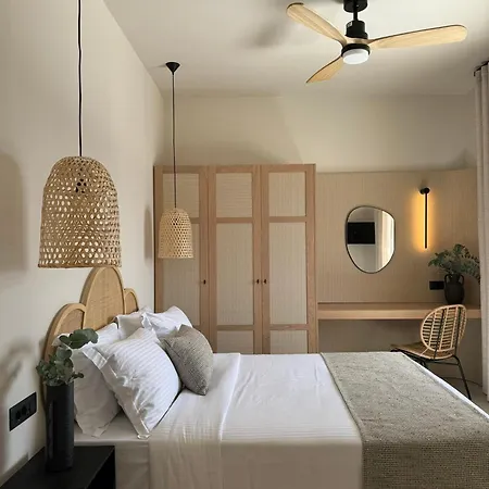 Morfes Luxury By Caldera Apartment Firostefani