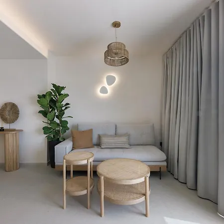 Morfes Luxury By Caldera Firostefani